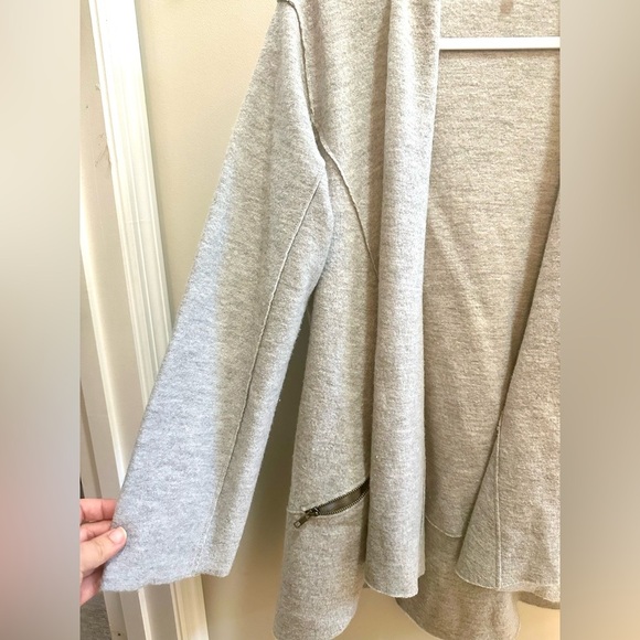 Eileen Fisher merino wool open-front cardigan in grey with zipper pockets XS - Picture 3 of 7